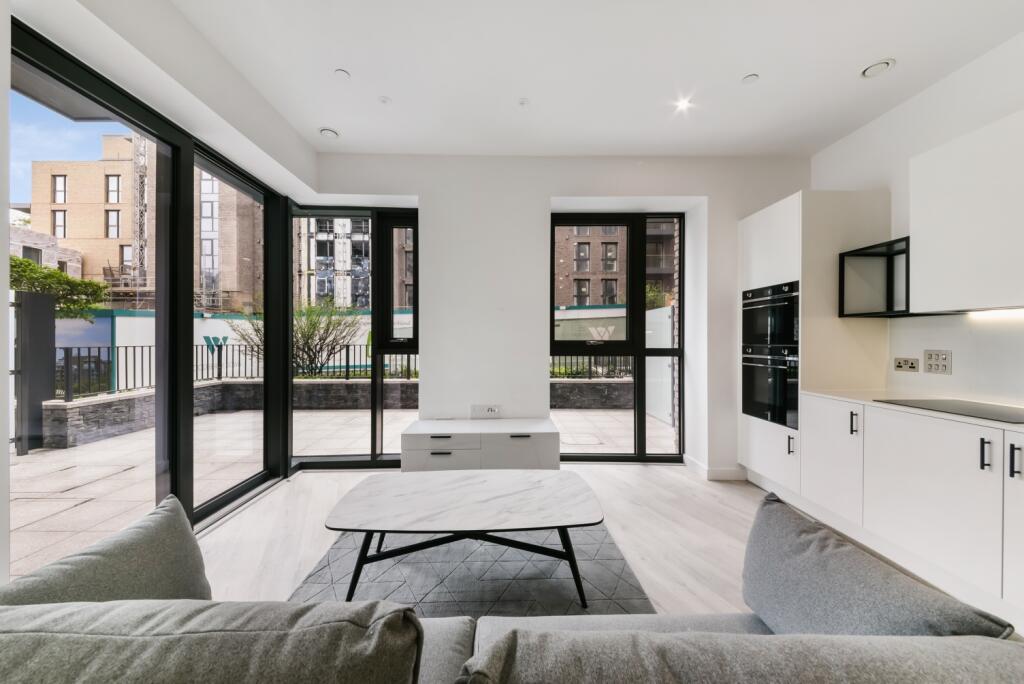 1 bed 1st Floor Flat for rent in Stoke Newington. From Chase Evans - Docklands 1 bed 1st Floor Flat for rent in Stoke Newington. From Chase Evans - Docklands