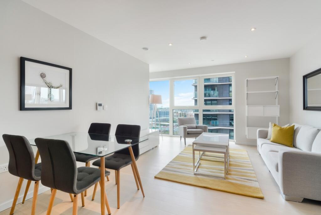 1 bed 1st Floor Flat for rent in London. From Chase Evans - Docklands