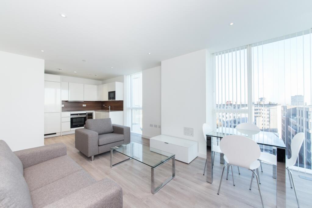 1 bed 1st Floor Flat for rent in Stoke Newington. From Chase Evans - Docklands