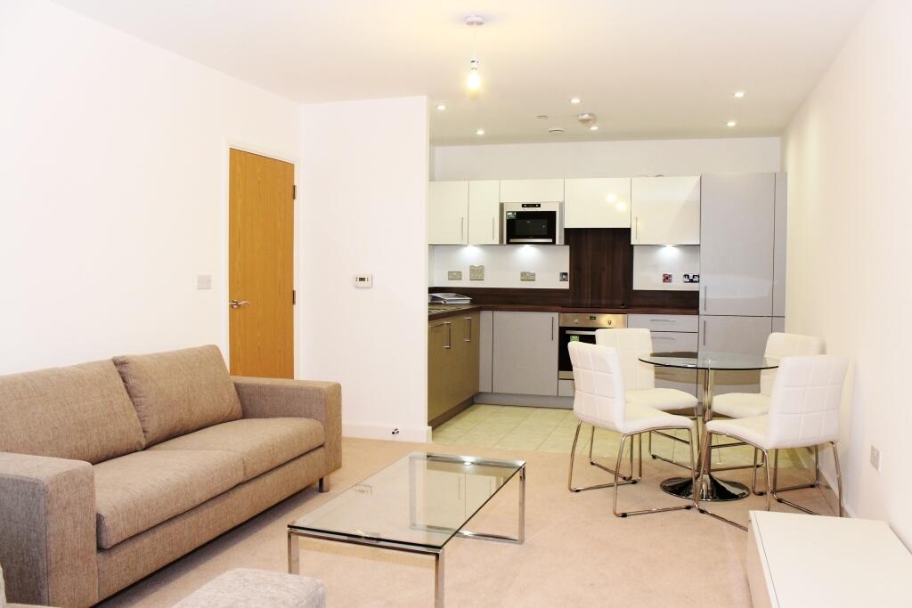 2 bed 1st Floor Flat for rent in Woolwich. From Chase Evans - Docklands