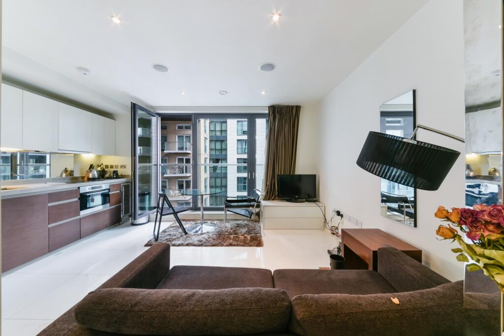 0 bed 1st Floor Flat for rent in London. From Chase Evans - Pan Peninsula 0 bed 1st Floor Flat for rent in London. From Chase Evans - Pan Peninsula