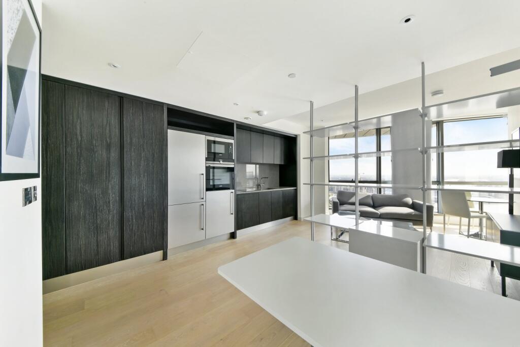 0 bed 1st Floor Flat for rent in Poplar. From Chase Evans - Pan Peninsula