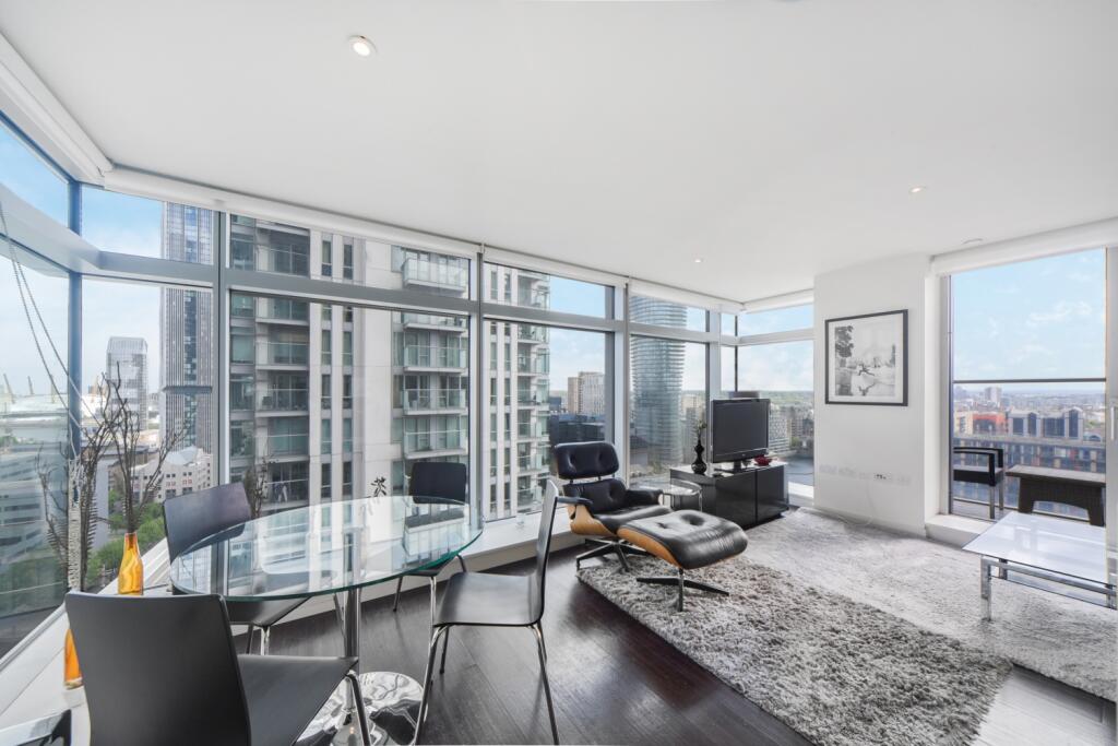 2 bed 1st Floor Flat for rent in London. From Chase Evans - Pan Peninsula