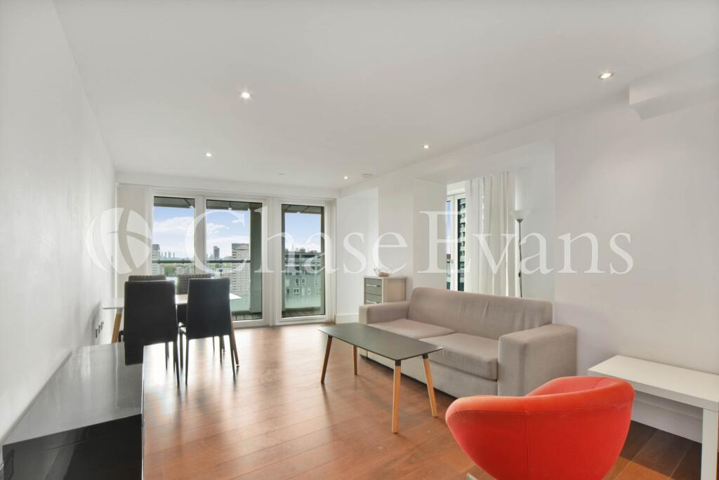 3 bed 1st Floor Flat for rent in London. From Chase Evans - Pan Peninsula