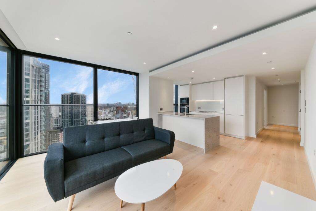 1 bed 1st Floor Flat for rent in Poplar. From Chase Evans - Pan Peninsula 1 bed 1st Floor Flat for rent in Poplar. From Chase Evans - Pan Peninsula