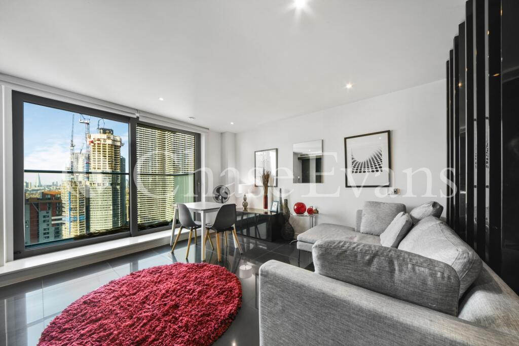 4 bed 1st Floor Flat for rent in London. From Chase Evans - Pan Peninsula