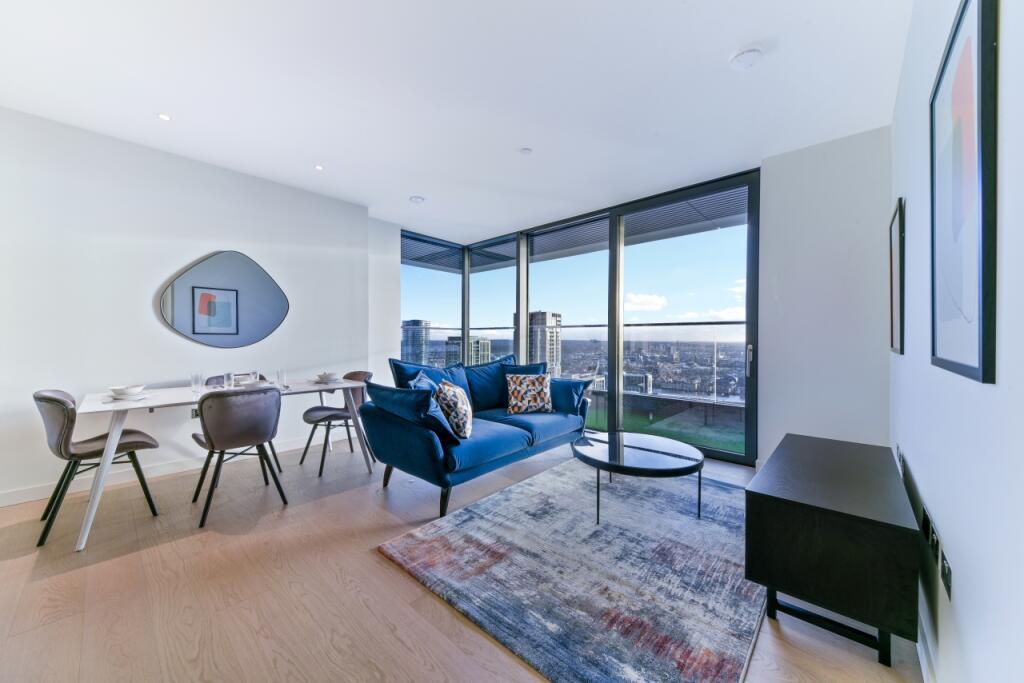 2 bed 1st Floor Flat for rent in Poplar. From Chase Evans - Pan Peninsula 2 bed 1st Floor Flat for rent in Poplar. From Chase Evans - Pan Peninsula