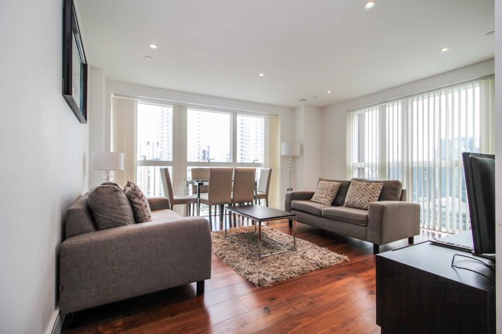 3 bed 1st Floor Flat for rent in Poplar. From Chase Evans - Pan Peninsula