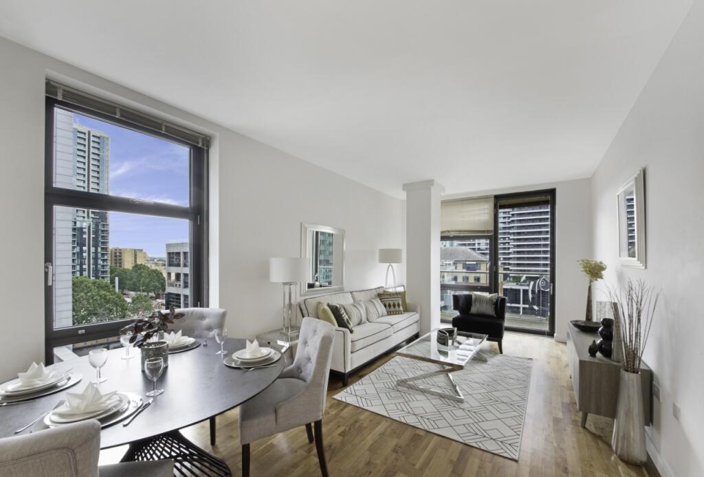 2 bed 1st Floor Flat for rent in Poplar. From Chase Evans - Pan Peninsula