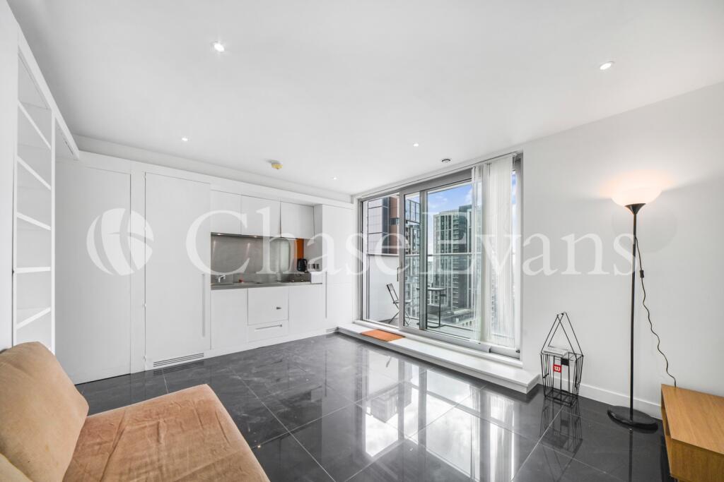 4 bed 1st Floor Flat for rent in Poplar. From Chase Evans - Pan Peninsula 4 bed 1st Floor Flat for rent in Poplar. From Chase Evans - Pan Peninsula
