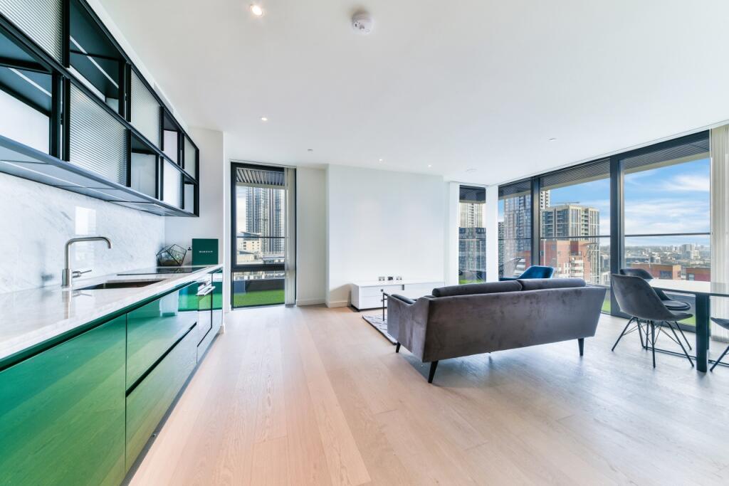 2 bed 1st Floor Flat for rent in Poplar. From Chase Evans - Pan Peninsula 2 bed 1st Floor Flat for rent in Poplar. From Chase Evans - Pan Peninsula