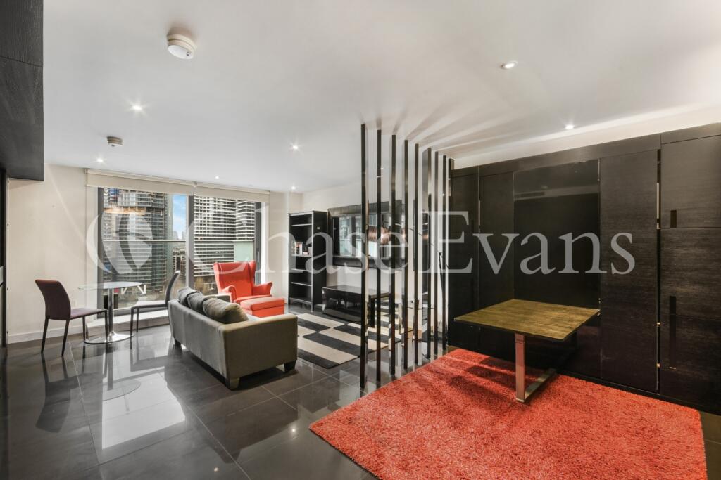 4 bed 1st Floor Flat for rent in Poplar. From Chase Evans - Pan Peninsula