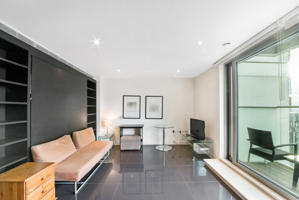 4 bed 1st Floor Flat for rent in London. From Chase Evans - Pan Peninsula 4 bed 1st Floor Flat for rent in London. From Chase Evans - Pan Peninsula