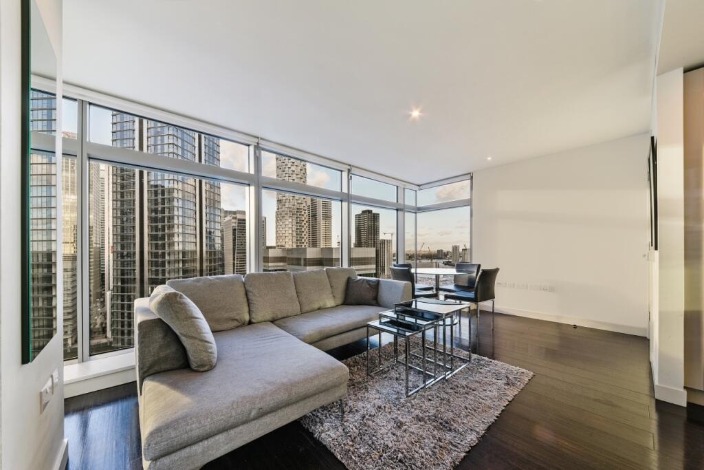 2 bed 1st Floor Flat for rent in London. From Chase Evans - Pan Peninsula