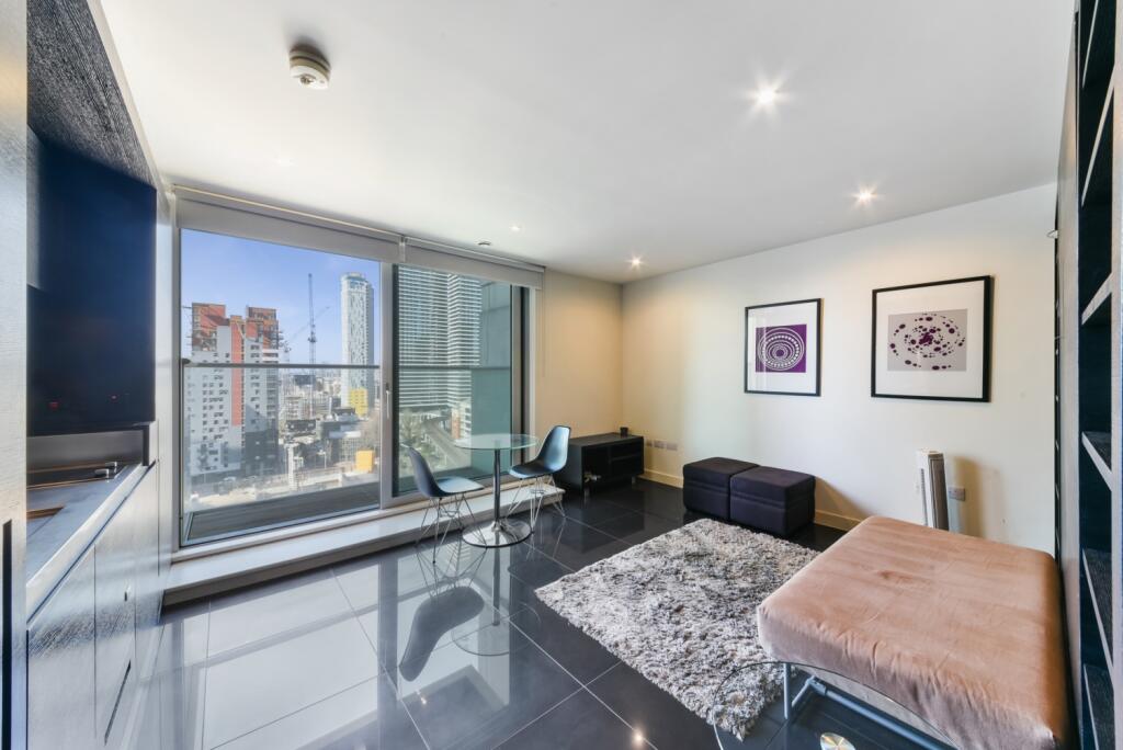 0 bed 1st Floor Flat for rent in Poplar. From Chase Evans - Pan Peninsula 0 bed 1st Floor Flat for rent in Poplar. From Chase Evans - Pan Peninsula