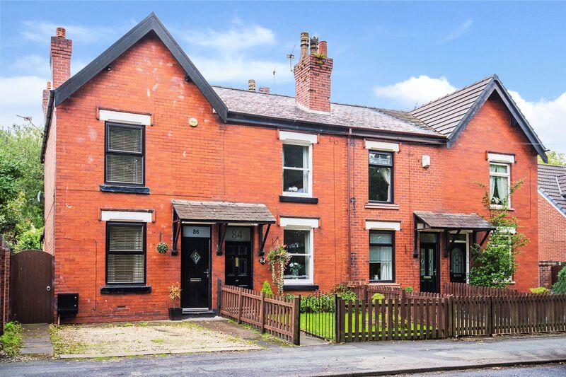 2 bed Mid Terraced House for rent in Standish. From Arnold & Phillips - Ormskirk 2 bed Mid Terraced House for rent in Standish. From Arnold & Phillips - Ormskirk