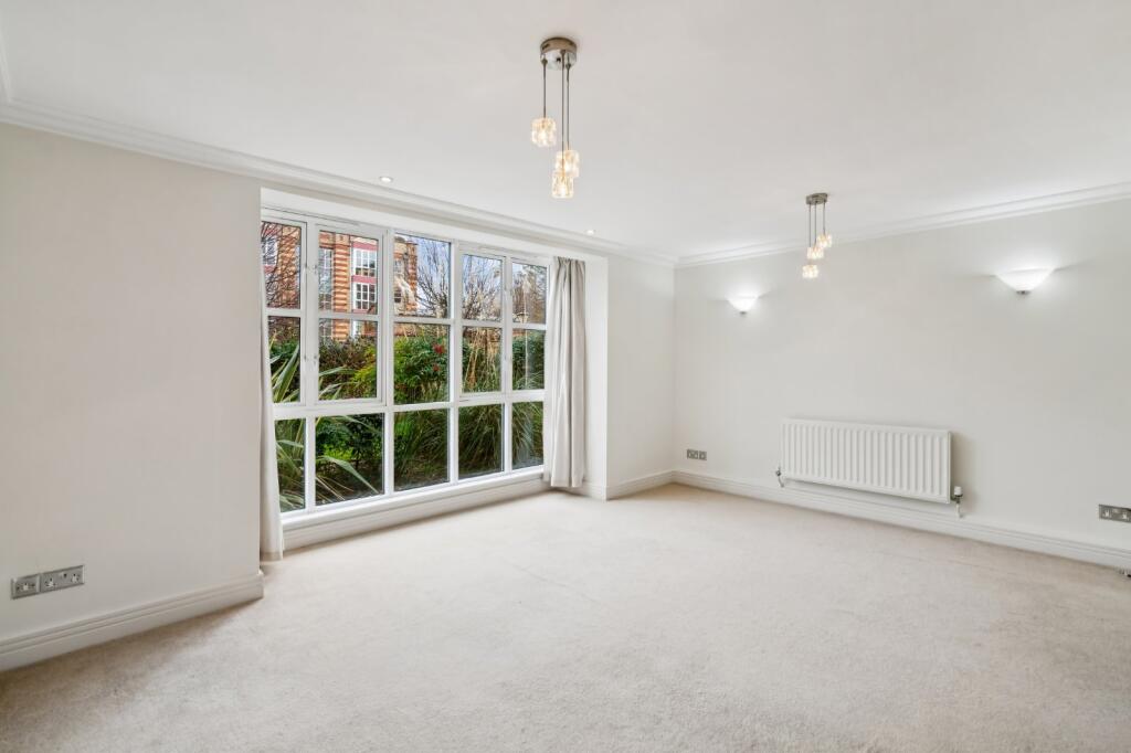 1 bed 1st Floor Flat for rent in Barnes. From Chestertons Estate Agents - Barnes Village Lettings
