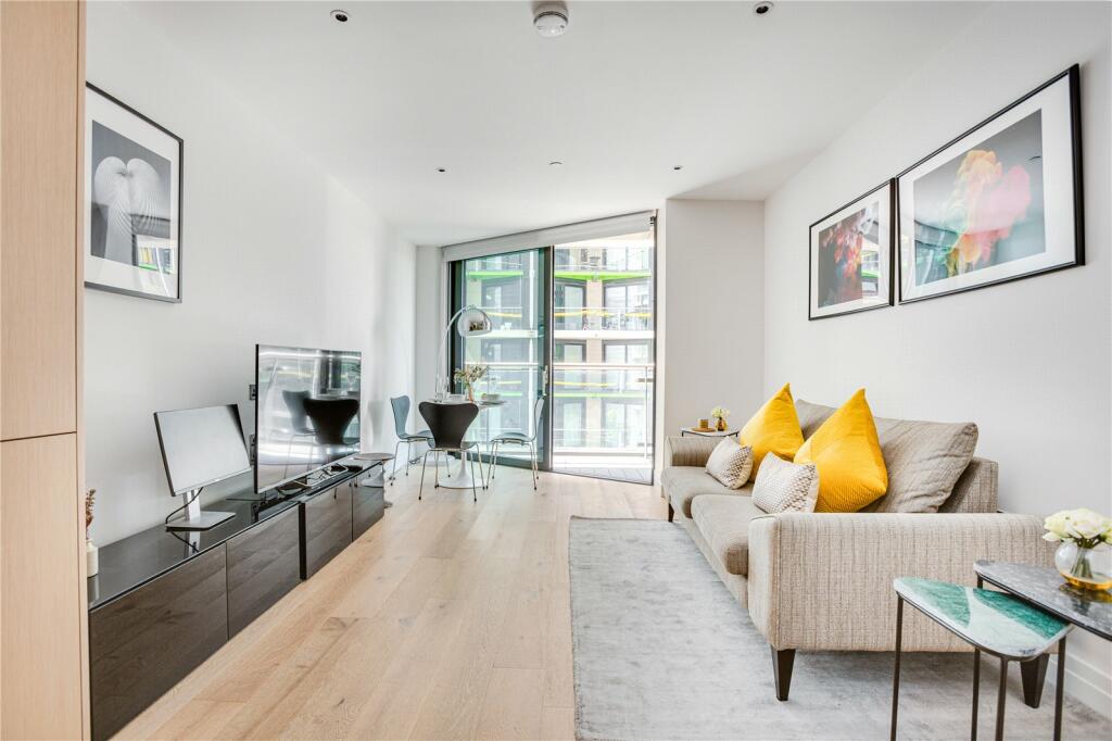 1 bed Flat for rent in Battersea. From Chestertons Estate Agents - Battersea Park Lettings