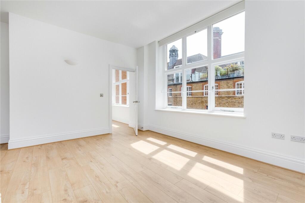 1 bed Flat for rent in Battersea. From Chestertons Estate Agents - Battersea Park Lettings