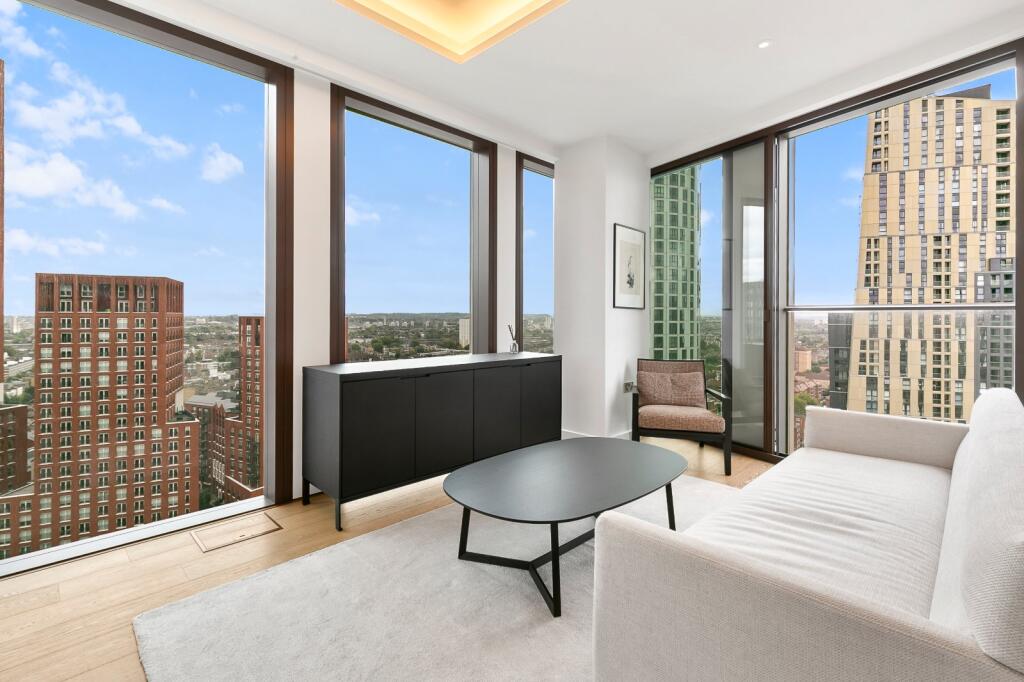 3 bed Not Specified for rent in Clapham. From Chestertons Estate Agents - Battersea Park Lettings
