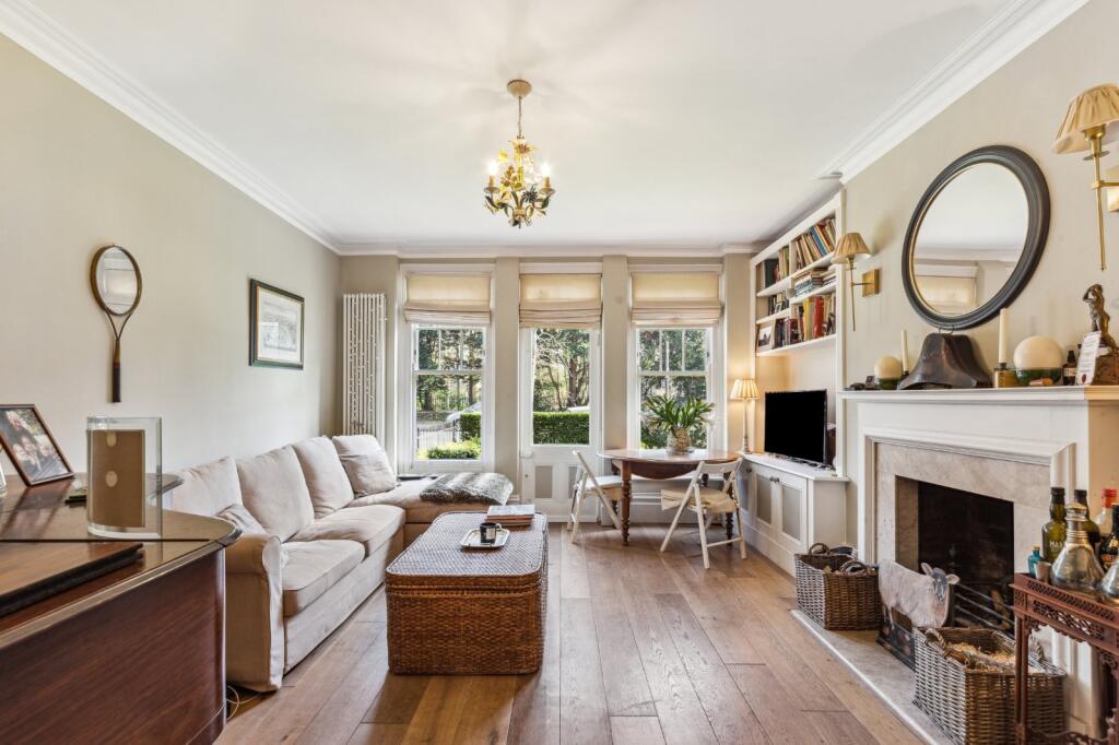 3 bed 1st Floor Flat for rent in Battersea. From Chestertons Estate Agents - Battersea Park Lettings 3 bed 1st Floor Flat for rent in Battersea. From Chestertons Estate Agents - Battersea Park Lettings