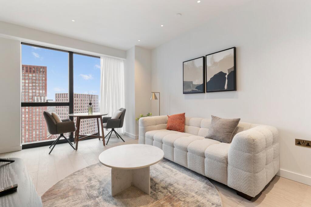 1 bed Not Specified for rent in Clapham. From Chestertons Estate Agents - Battersea Park Lettings