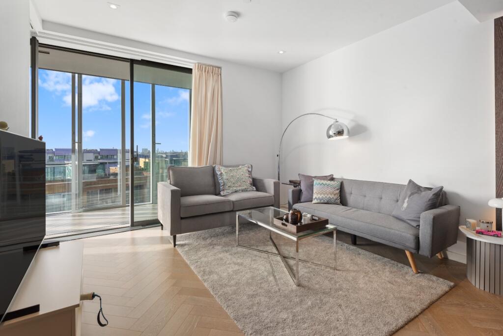 2 bed Not Specified for rent in Battersea. From Chestertons Estate Agents - Battersea Park Lettings