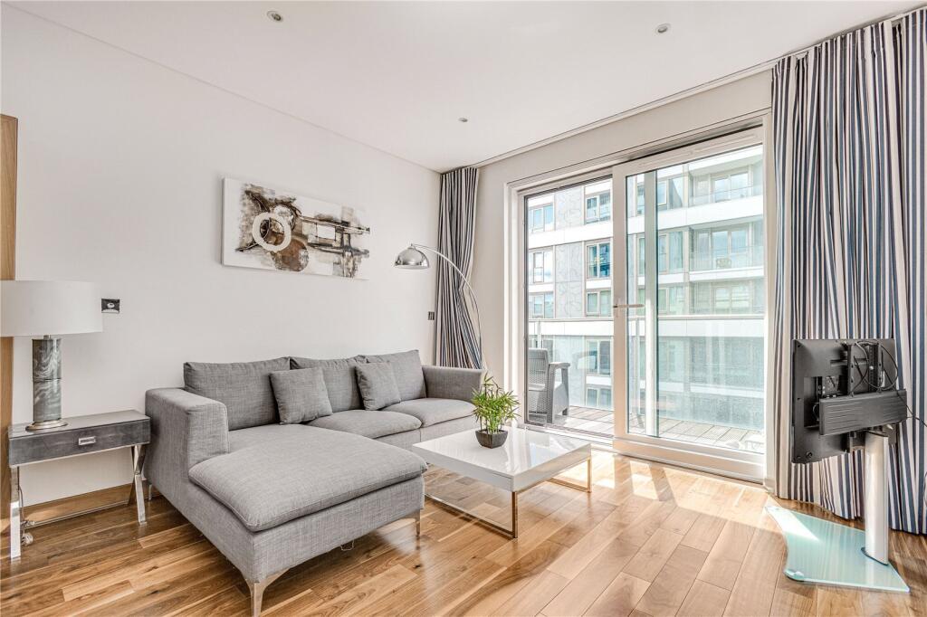 1 bed 1st Floor Flat for rent in Battersea. From Chestertons Estate Agents - Battersea Park Lettings