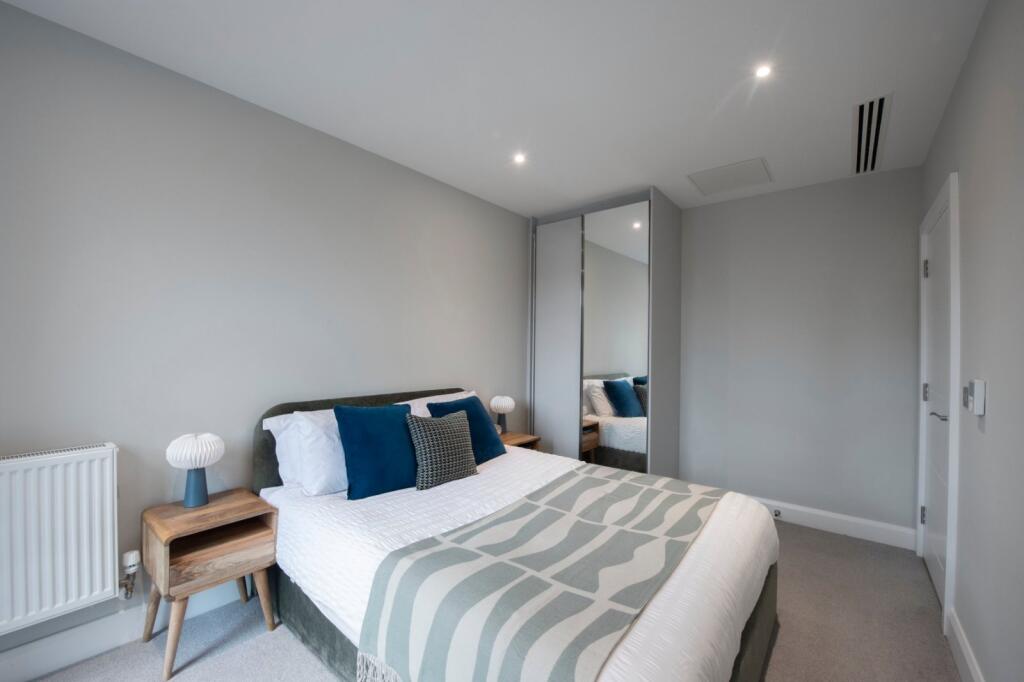 1 bed 1st Floor Flat for rent in Battersea. From Chestertons Estate Agents - Battersea Park Lettings 1 bed 1st Floor Flat for rent in Battersea. From Chestertons Estate Agents - Battersea Park Lettings