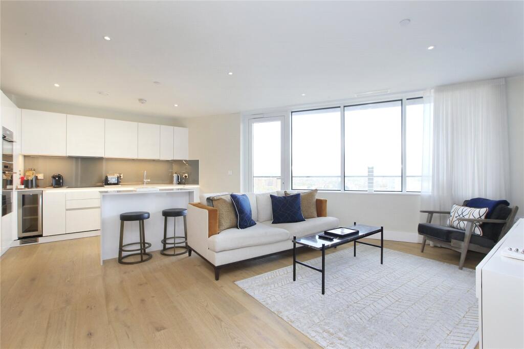 2 bed 1st Floor Flat for rent in Battersea. From Chestertons Estate Agents - Battersea Park Lettings 2 bed 1st Floor Flat for rent in Battersea. From Chestertons Estate Agents - Battersea Park Lettings