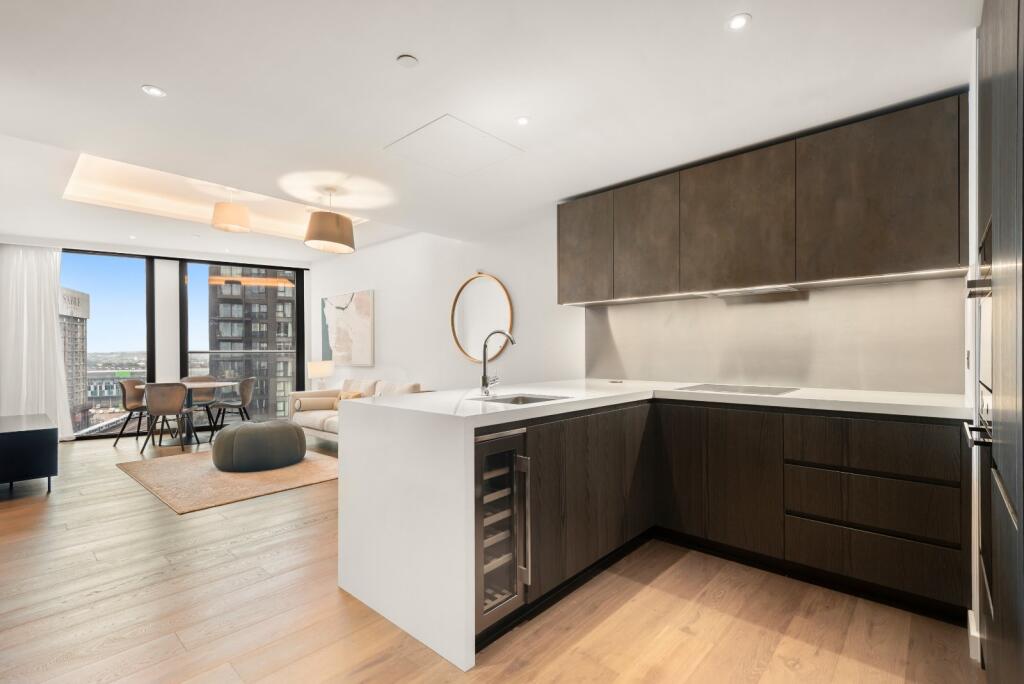 1 bed Not Specified for rent in Clapham. From Chestertons Estate Agents - Battersea Park Lettings
