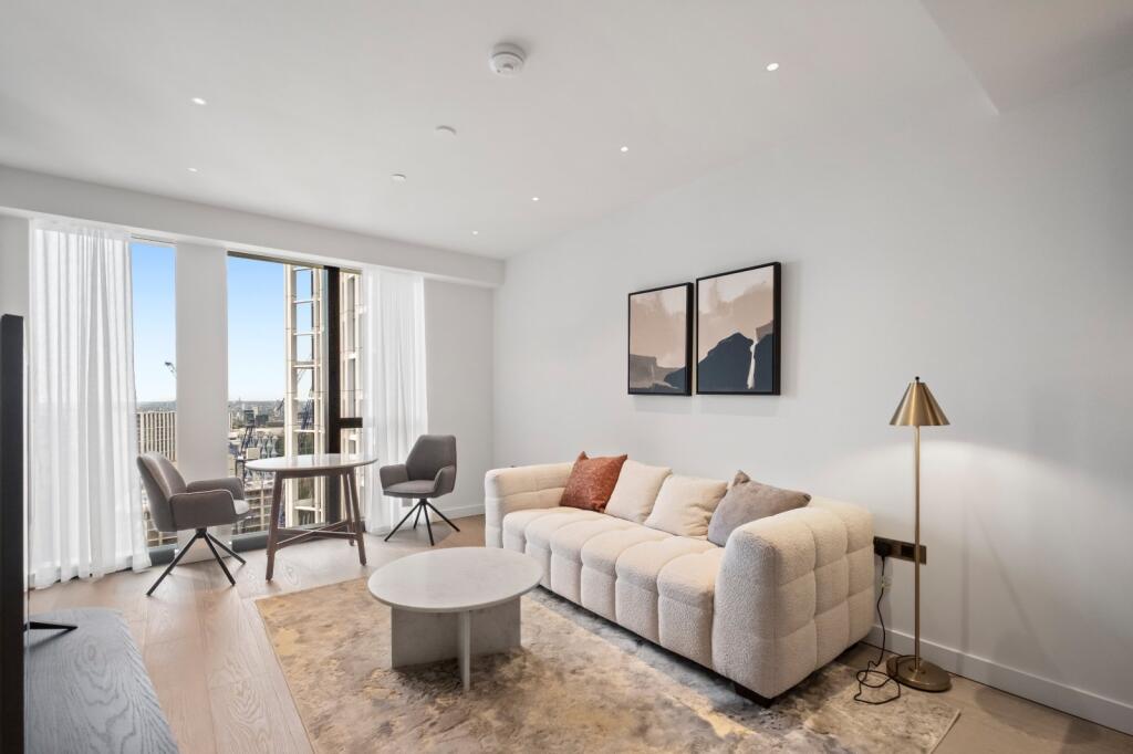 1 bed Not Specified for rent in Clapham. From Chestertons Estate Agents - Battersea Park Lettings