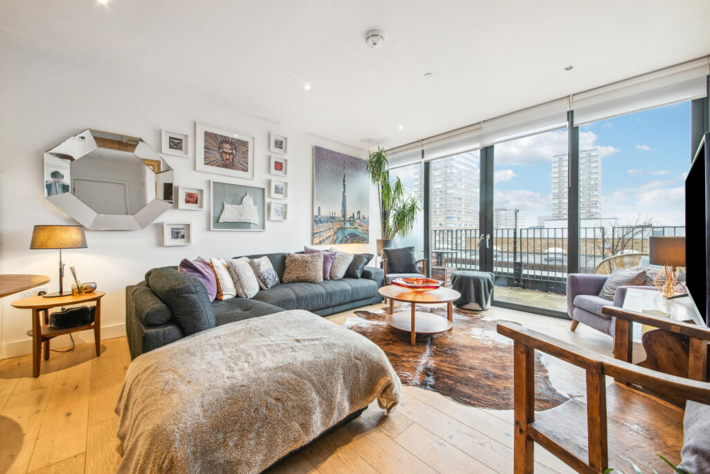 1 bed 1st Floor Flat for rent in Battersea. From Chestertons Estate Agents - Battersea Park Lettings 1 bed 1st Floor Flat for rent in Battersea. From Chestertons Estate Agents - Battersea Park Lettings