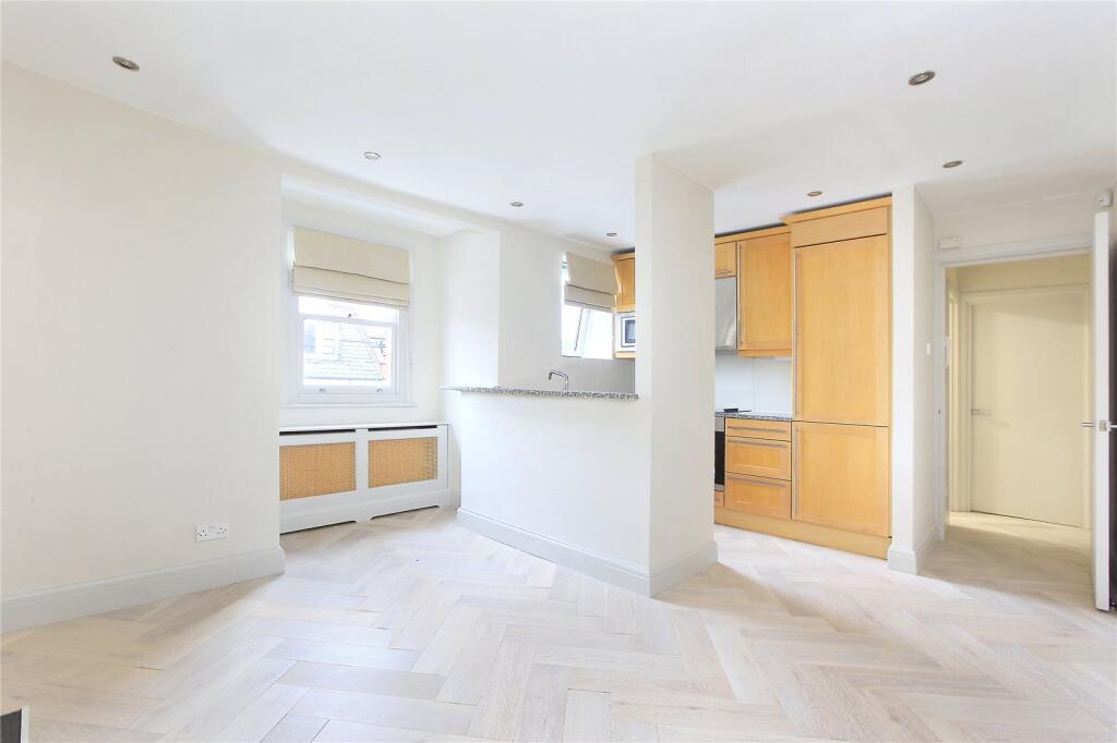 1 bed 1st Floor Flat for rent in Battersea. From Chestertons Estate Agents - Battersea Lettings