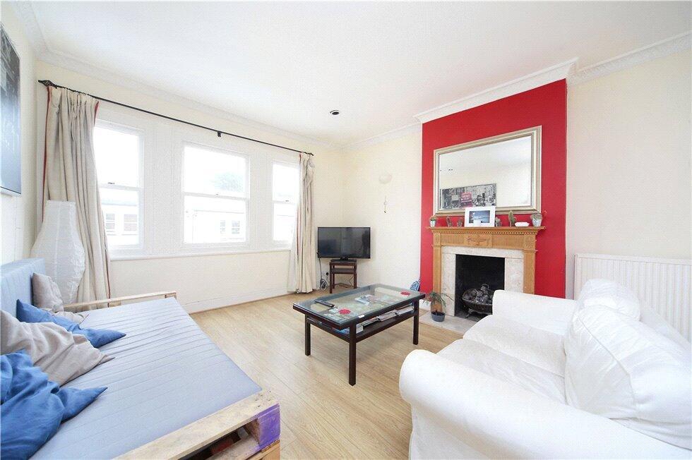 2 bed 1st Floor Flat for rent in Clapham. From Chestertons Estate Agents - Battersea Lettings 2 bed 1st Floor Flat for rent in Clapham. From Chestertons Estate Agents - Battersea Lettings