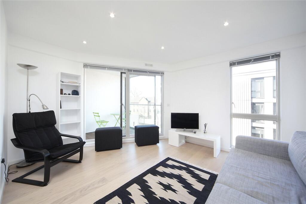 1 bed 1st Floor Flat for rent in Clapham. From Chestertons Estate Agents - Battersea Lettings 1 bed 1st Floor Flat for rent in Clapham. From Chestertons Estate Agents - Battersea Lettings
