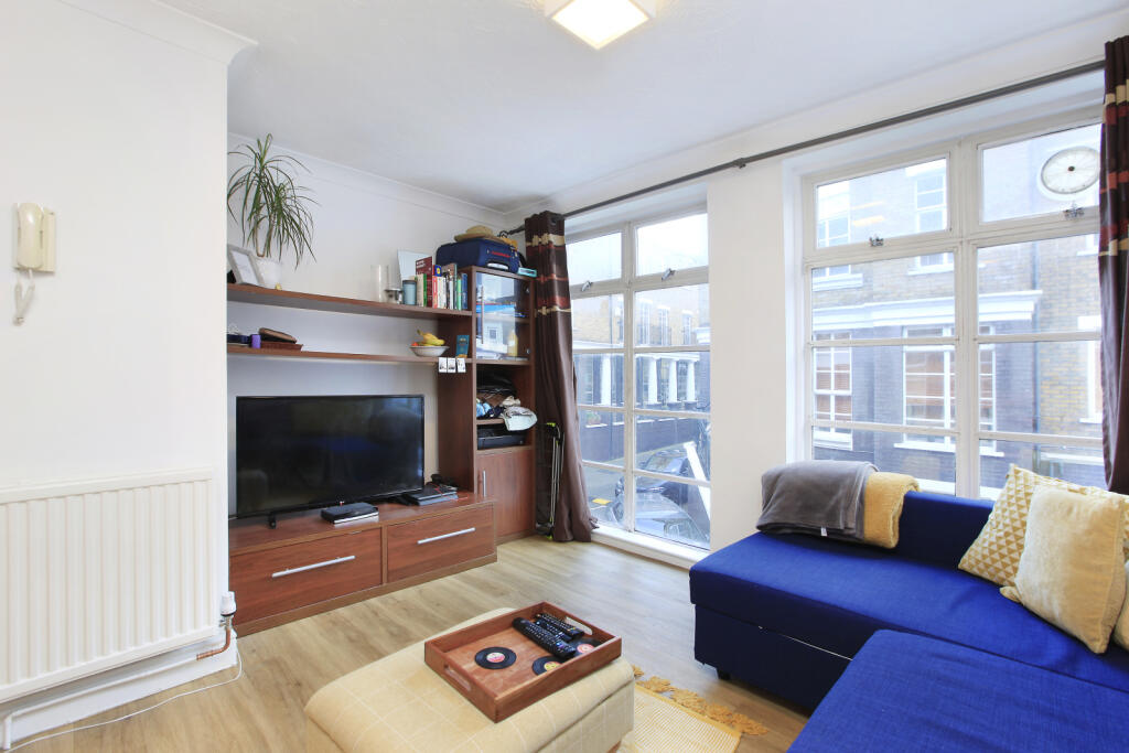 1 bed 1st Floor Flat for rent in Clapham. From Chestertons Estate Agents - Battersea Lettings 1 bed 1st Floor Flat for rent in Clapham. From Chestertons Estate Agents - Battersea Lettings