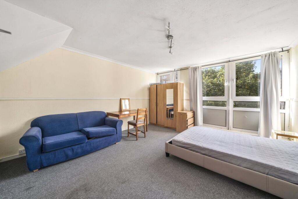 2 bed 1st Floor Flat for rent in Camden Town. From Chestertons Estate Agents , Camden & Primrose Hill Lettings