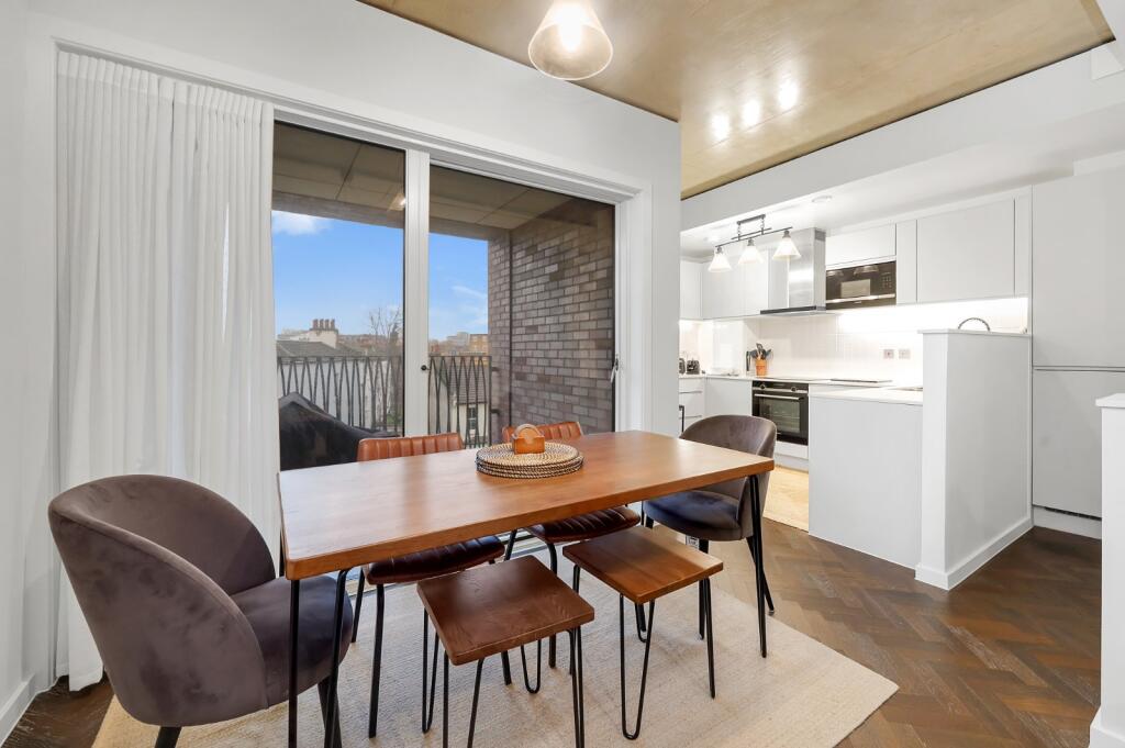 2 bed Not Specified for rent in Camden Town. From Chestertons Estate Agents , Camden & Primrose Hill Lettings