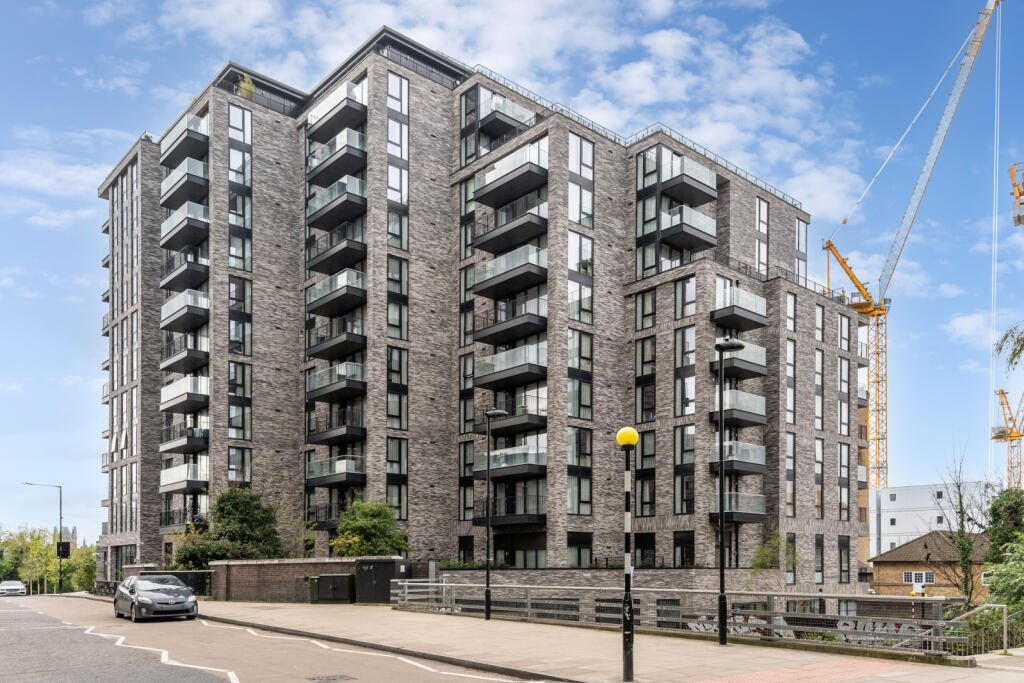 2 bed 1st Floor Flat for rent in Camden Town. From Chestertons Estate Agents , Camden & Primrose Hill Lettings