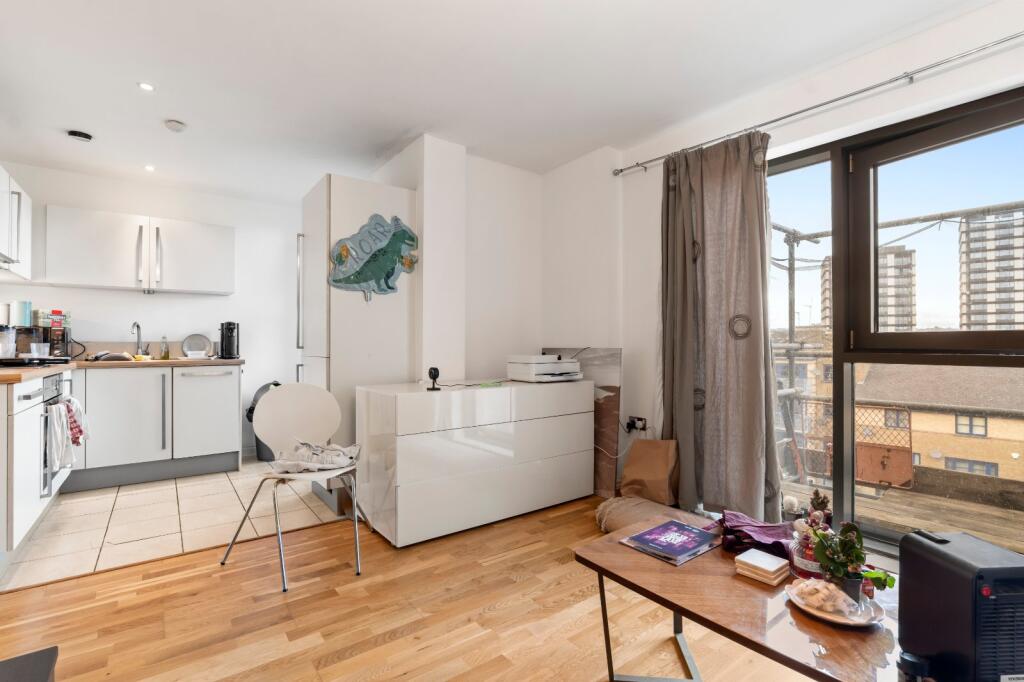 0 bed 1st Floor Flat for rent in Camden Town. From Chestertons Estate Agents , Camden & Primrose Hill Lettings 0 bed 1st Floor Flat for rent in Camden Town. From Chestertons Estate Agents , Camden & Primrose Hill Lettings