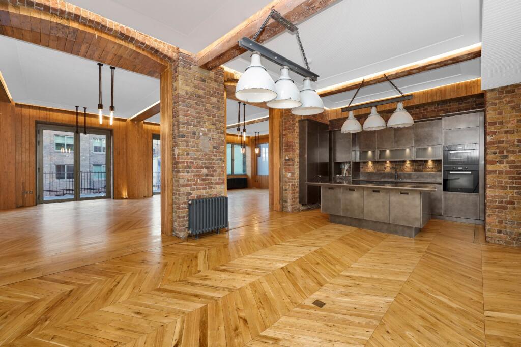 2 bed 1st Floor Flat for rent in Camden Town. From Chestertons Estate Agents , Camden & Primrose Hill Lettings