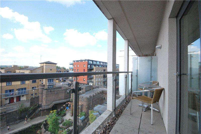 1 bed 1st Floor Flat for rent in Camden Town. From Chestertons Estate Agents , Camden & Primrose Hill Lettings