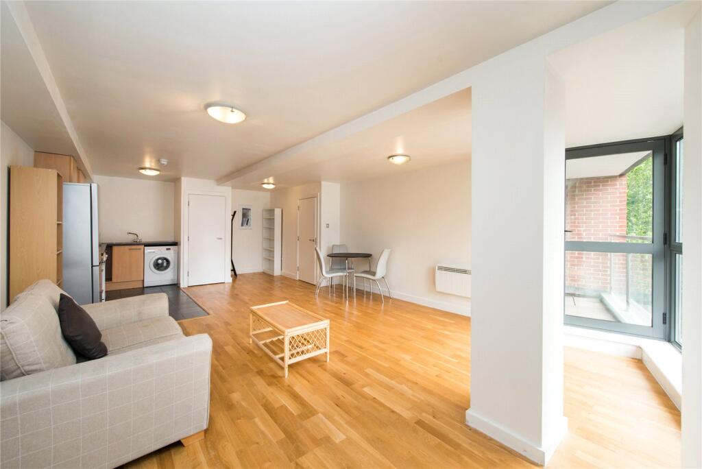 2 bed 1st Floor Flat for rent in Camden Town. From Chestertons Estate Agents , Camden & Primrose Hill Lettings