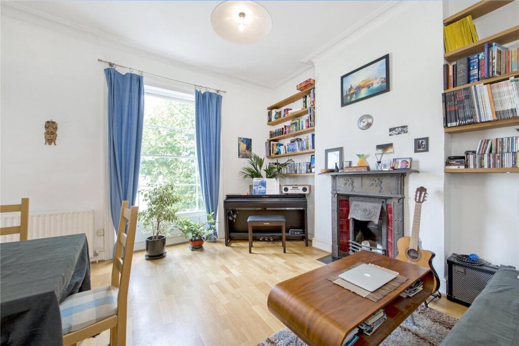1 bed 1st Floor Flat for rent in Camden Town. From Chestertons Estate Agents , Camden & Primrose Hill Lettings