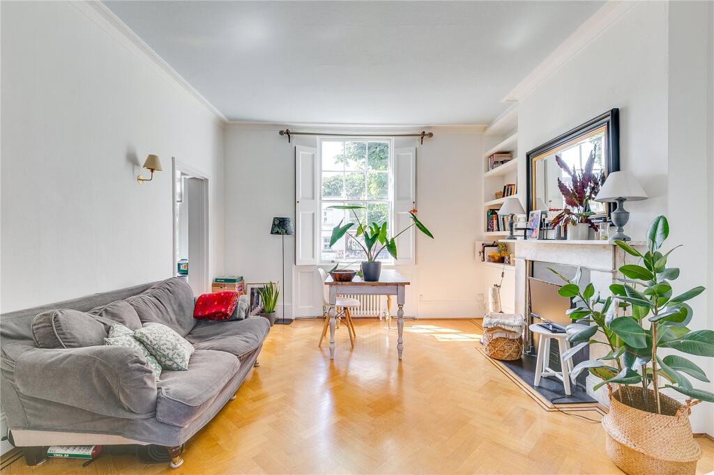 1 bed 1st Floor Flat for rent in Camden Town. From Chestertons Estate Agents , Camden & Primrose Hill Lettings