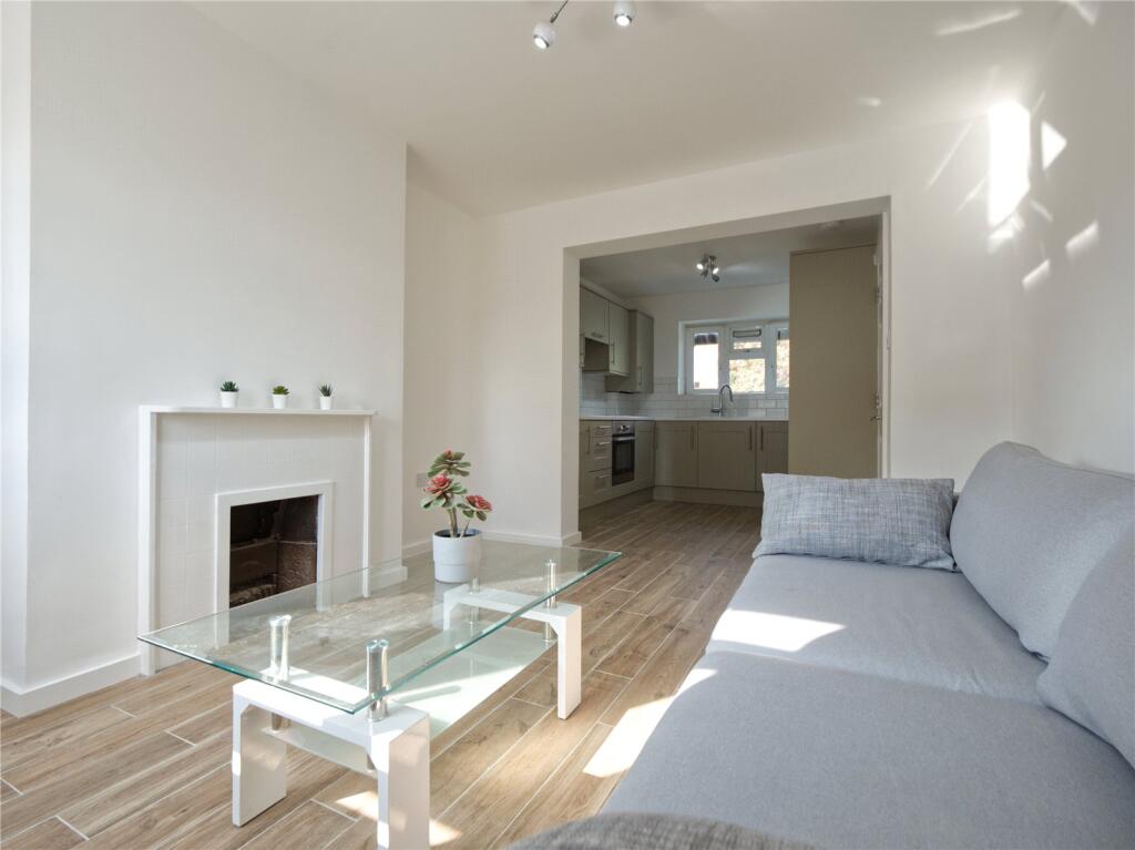 4 bed Annexe for rent in Camden Town. From Chestertons Estate Agents , Camden & Primrose Hill Lettings