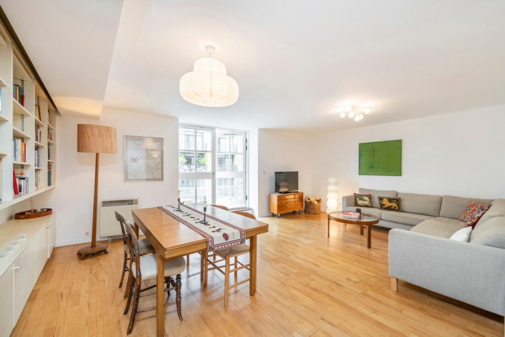 2 bed 1st Floor Flat for rent in Camden Town. From Chestertons Estate Agents , Camden & Primrose Hill Lettings