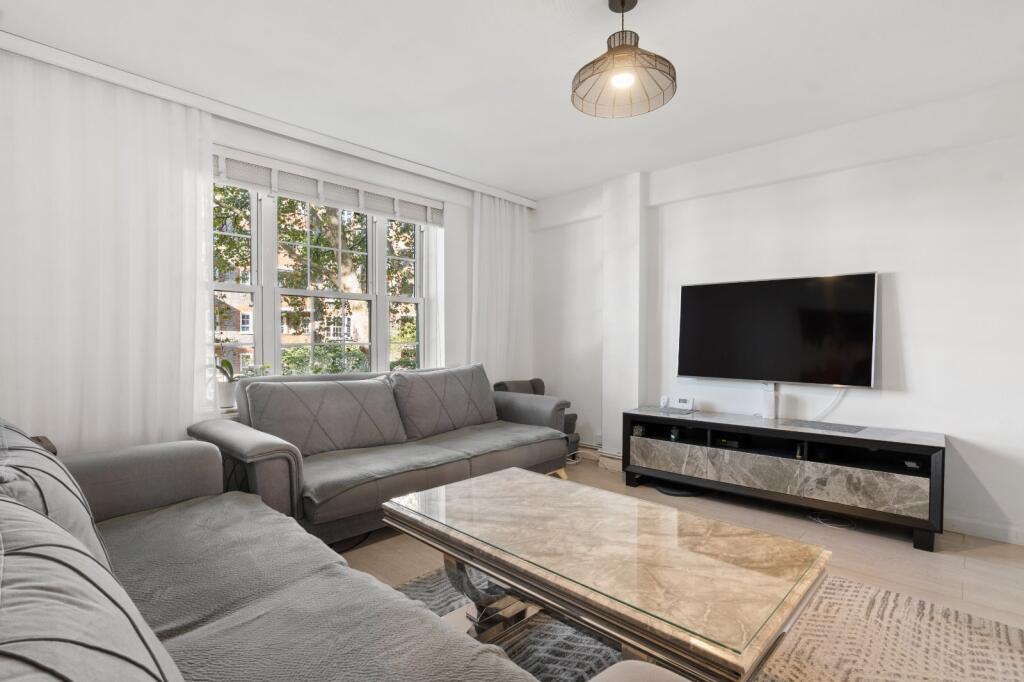 2 bed 1st Floor Flat for rent in Camden Town. From Chestertons Estate Agents , Camden & Primrose Hill Lettings 2 bed 1st Floor Flat for rent in Camden Town. From Chestertons Estate Agents , Camden & Primrose Hill Lettings