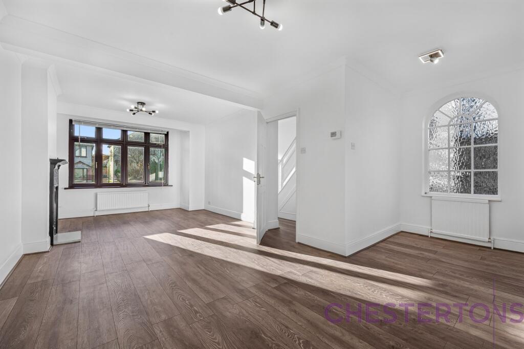 3 bed Semi Detached for rent in Woolwich. From Chestertons Estate Agents , Canary Wharf & Docklands Lettings